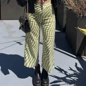 Urban Outfitters Women's Wide Leg Palazzo Green Satin Geometric Pants Size XS